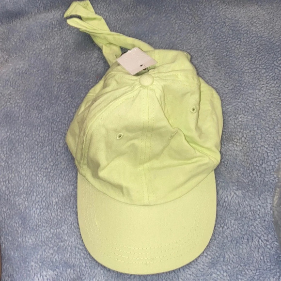 Nordstrom Accessories - Pastel Green Cap Hat With Back Bow Tie